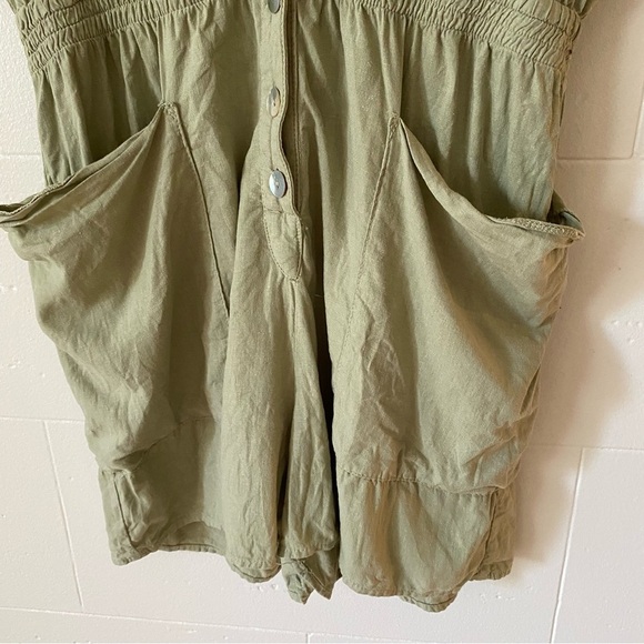 Zara Camp Romper With Collar and Pockets - Picture 5 of 10